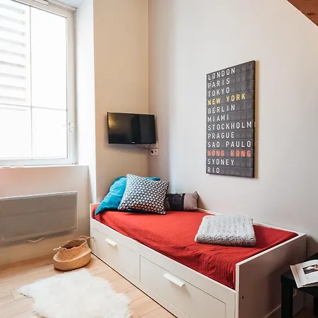 Dify - Les Muses De L'opera Apartment