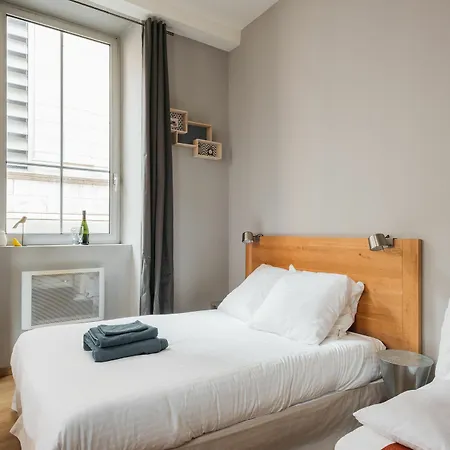 Dify - Les Muses De L'opera Apartment